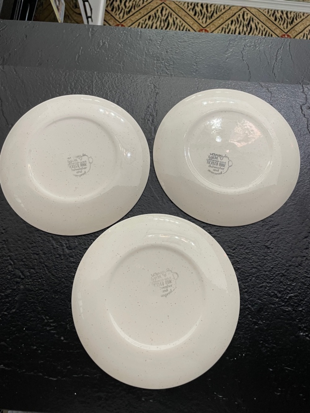 Vernon Metlox Tickled Pink Ceramic Bread Plates, Pink Geometric Pattern Set of 3 - Picture 5 of 7